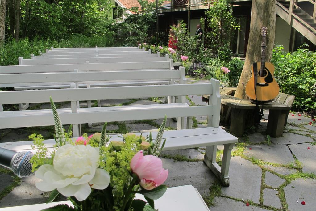 Noesundsgarden Hotell & Vandrarhem Nösund Exterior foto