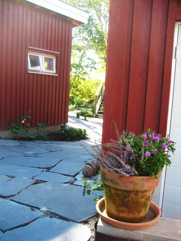 Noesundsgarden Hotell & Vandrarhem Nösund Exterior foto